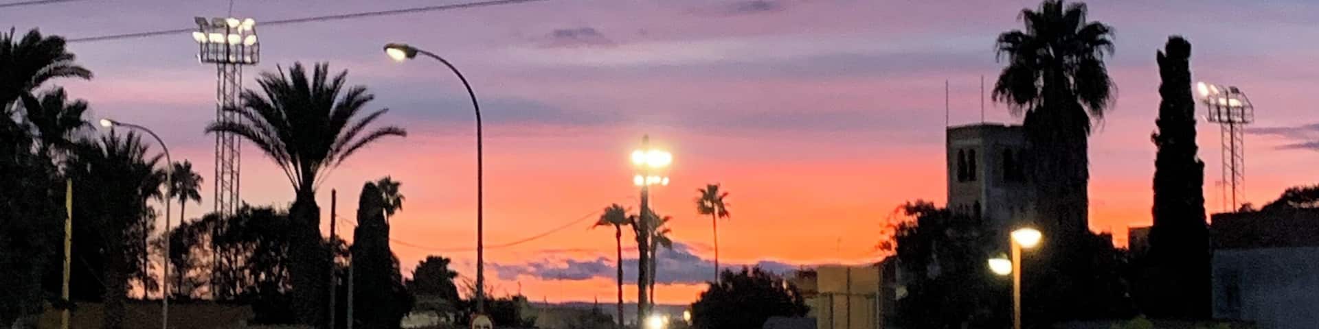 Atardecer en Algemesi.
A sunset in Algemesi.