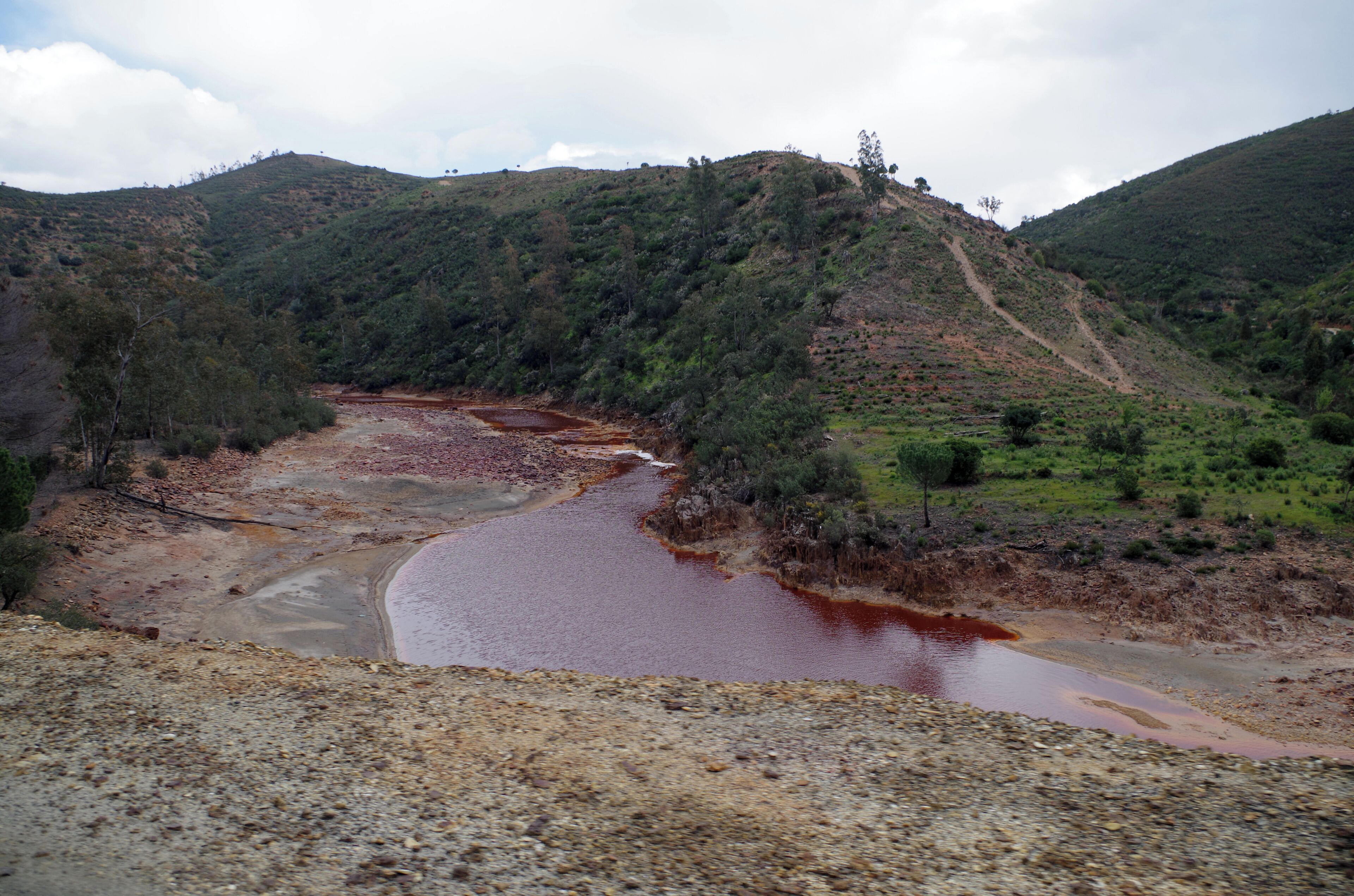 River Tinto in El Campillo. (Huelva, Spain)