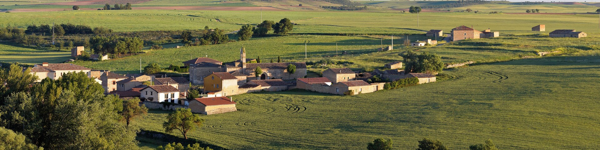This is part of the little village where i was born, including the romanesque church (XII century)