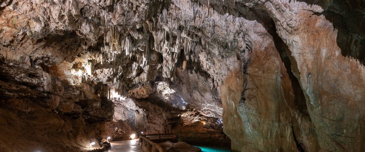 Inner lake of Valporquero Cave, Leon in Spain