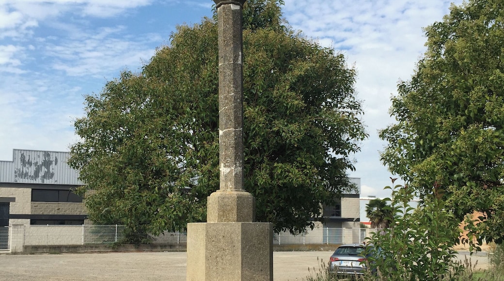 Entrada principal del polígon industrial del Pla de la Creu.