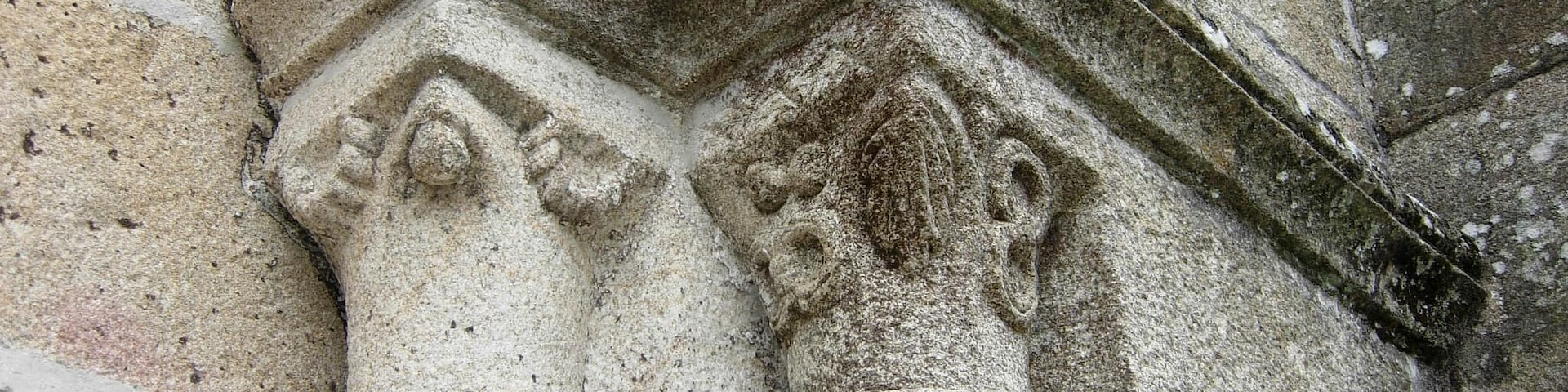Iglesia de Santa María de Louredo