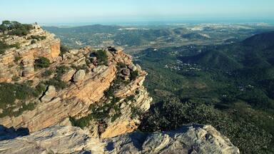 Visiting the Serra Calderona close to Valencia, I found the rocky mountain El Garbi. Is a peaceful place to rest and enjoy some views. This place is as well a good spot for hikers