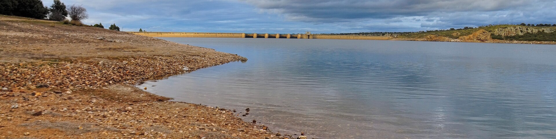 Pantano de Santa Teresa, provincia de Salamanca, Castilla y León, España.