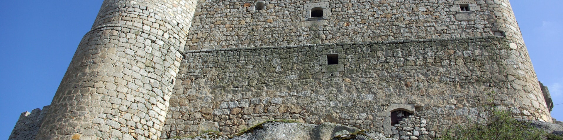 Castle of Manqueospese in Mironcillo (Ávila, Spain)