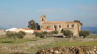 Iglesia de Hinojal, provincia de Cáceres, España