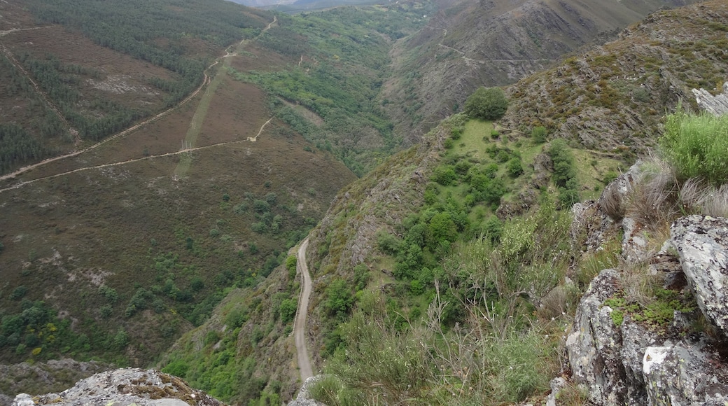View from viewpoint of O Corno, parish of Toro, municipality of Laza. (Spain)