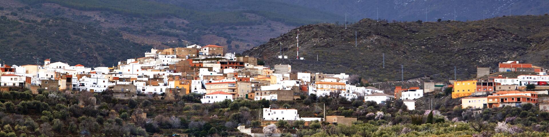 Village submontane, Sierra Nevada