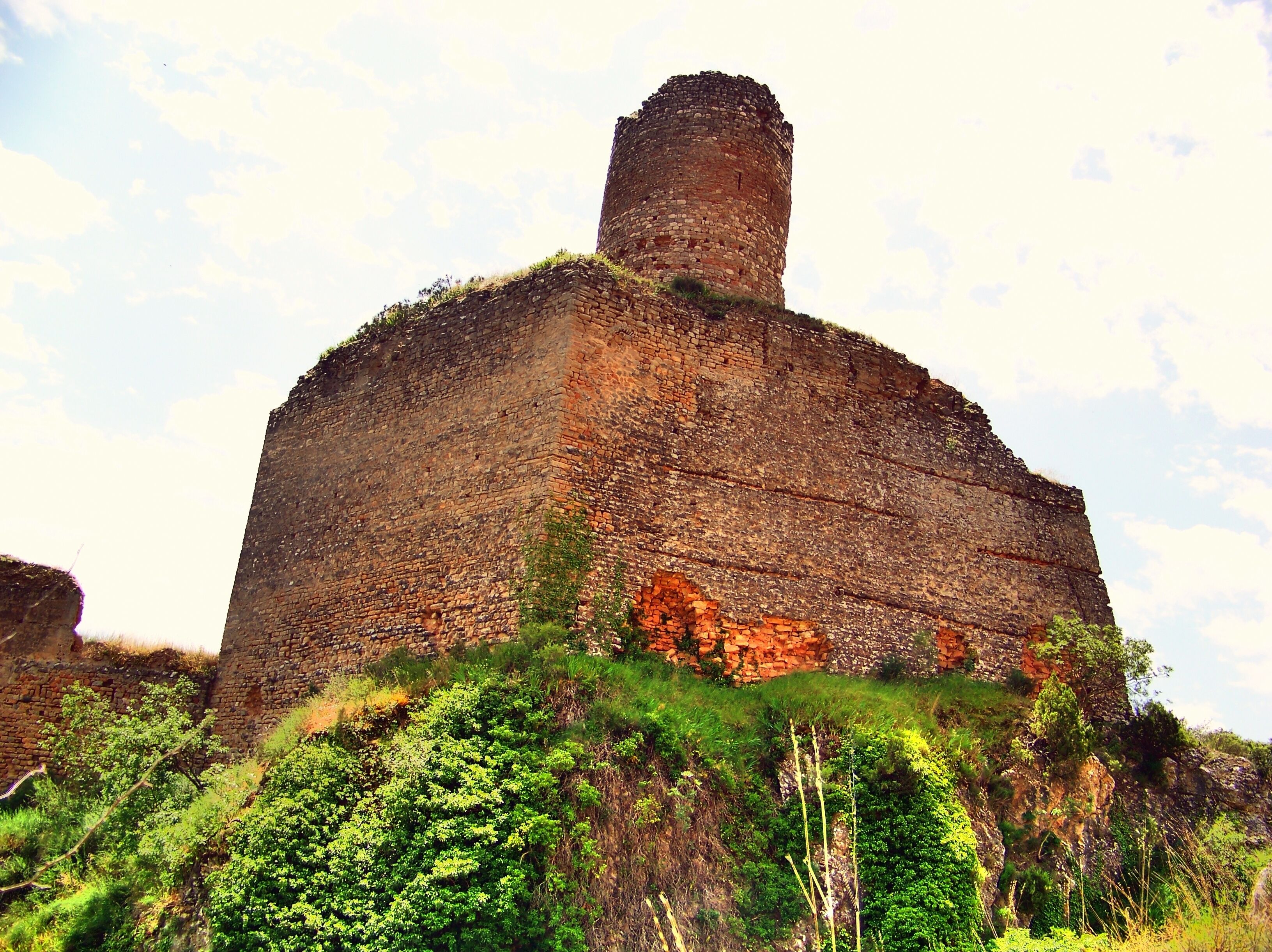 Castell d'Alòs (Alòs de Balaguer)