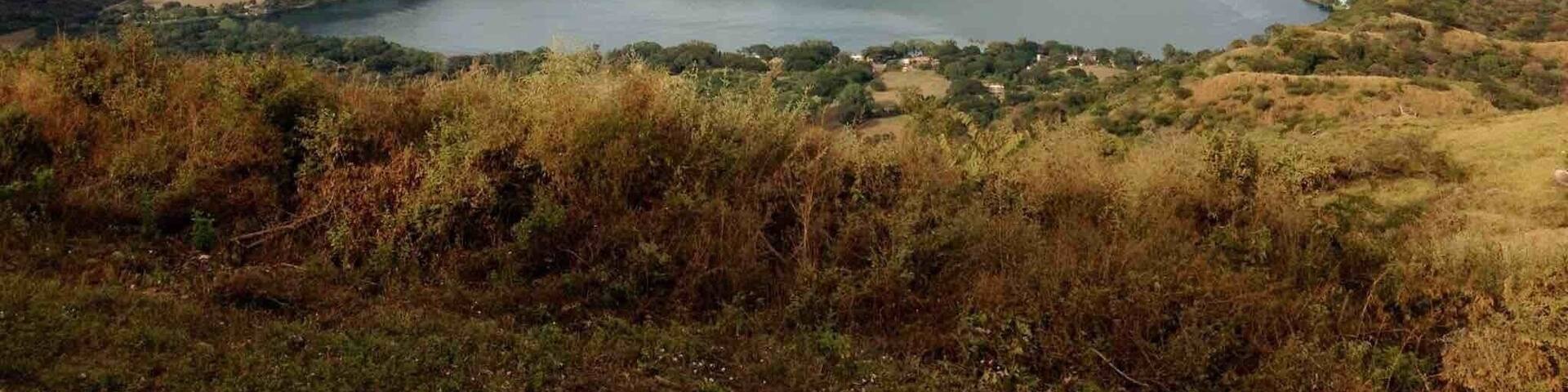 Used to be an active volcano now is a beautiful lagoon where you can practice motorized and non motorized water sports. Just 2.5hrs driving from Guadalajara City... it’s been known as “endless lagoon” since nobody knows how truly deep it is... #lifeatexpedia #musttosee #visitmexico