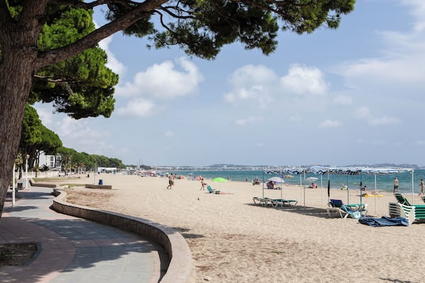 Cambrils_EsquirolBeach_553248633928549043_04-2