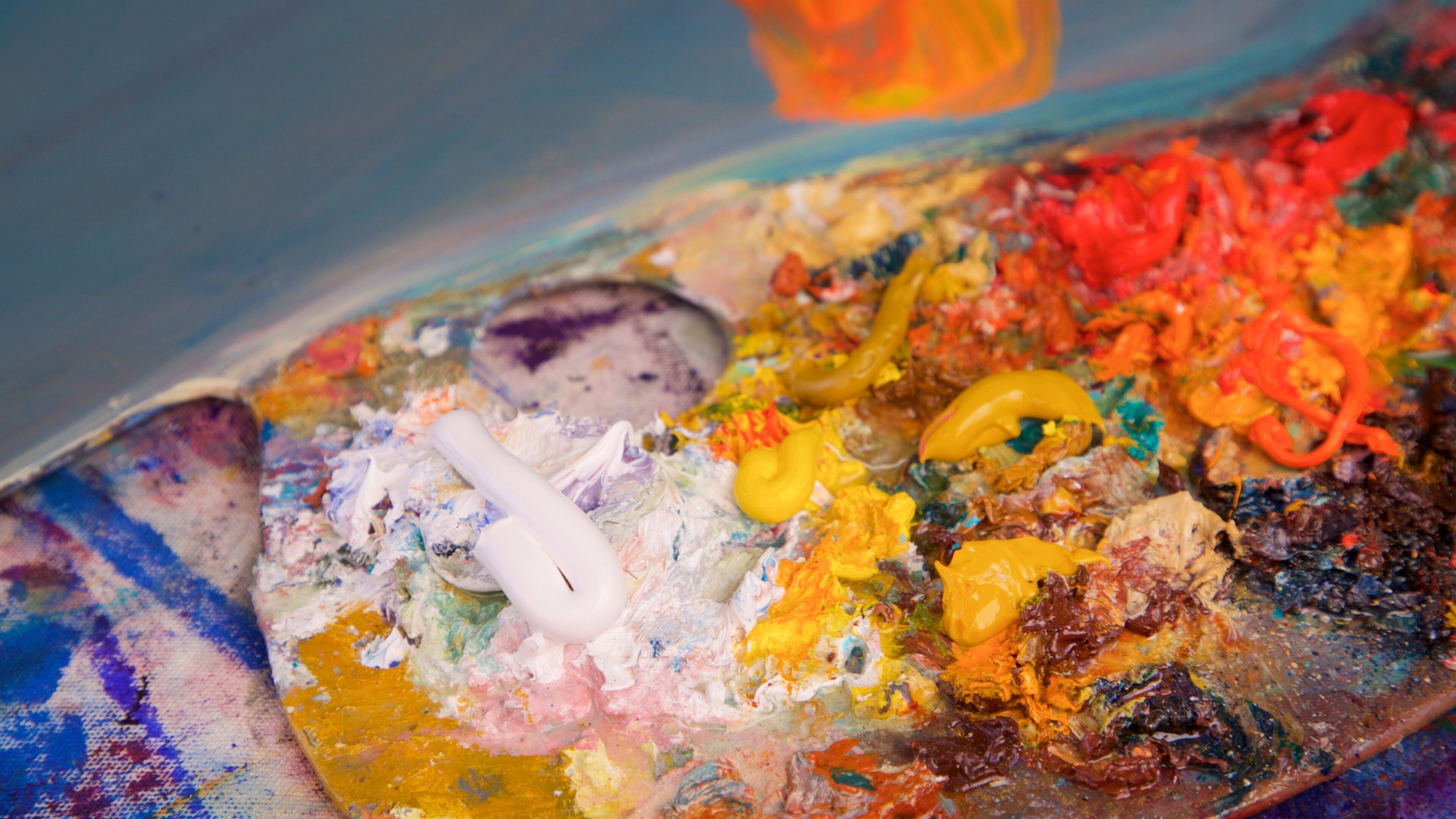 Logan Gallery showing art