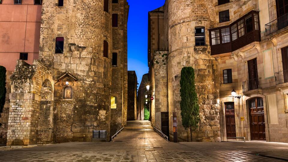Ancient Roman Gate and Placa Nova in the Morning, Barcelona, Cat