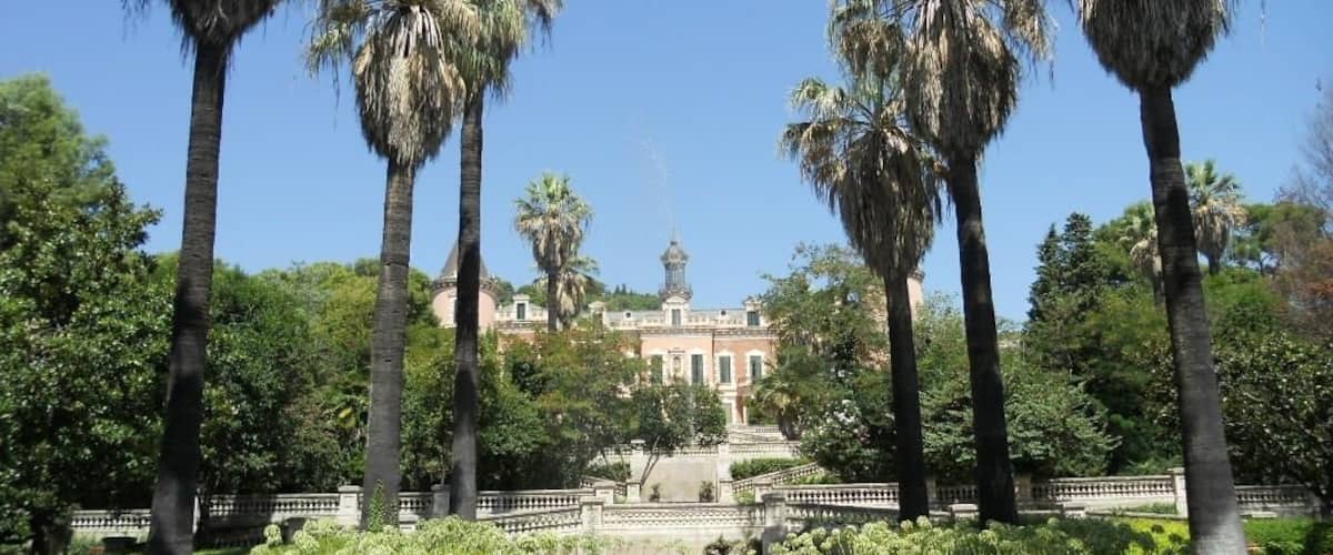 Casa Gallart and Parc de les Heures, in Barcelona (Catalonia). August Font Carreras (1894-98)