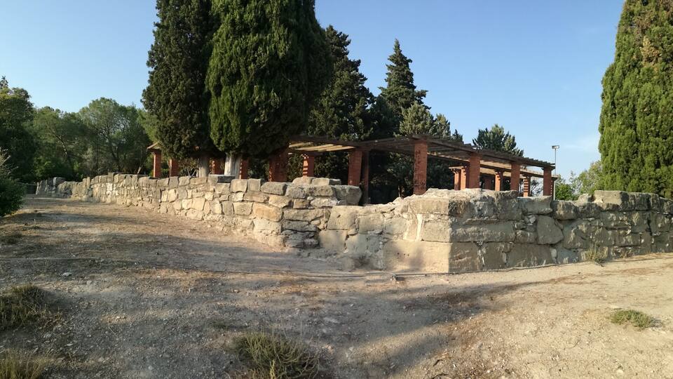 Restes de la fortalesa al Puigterrà, Manresa.