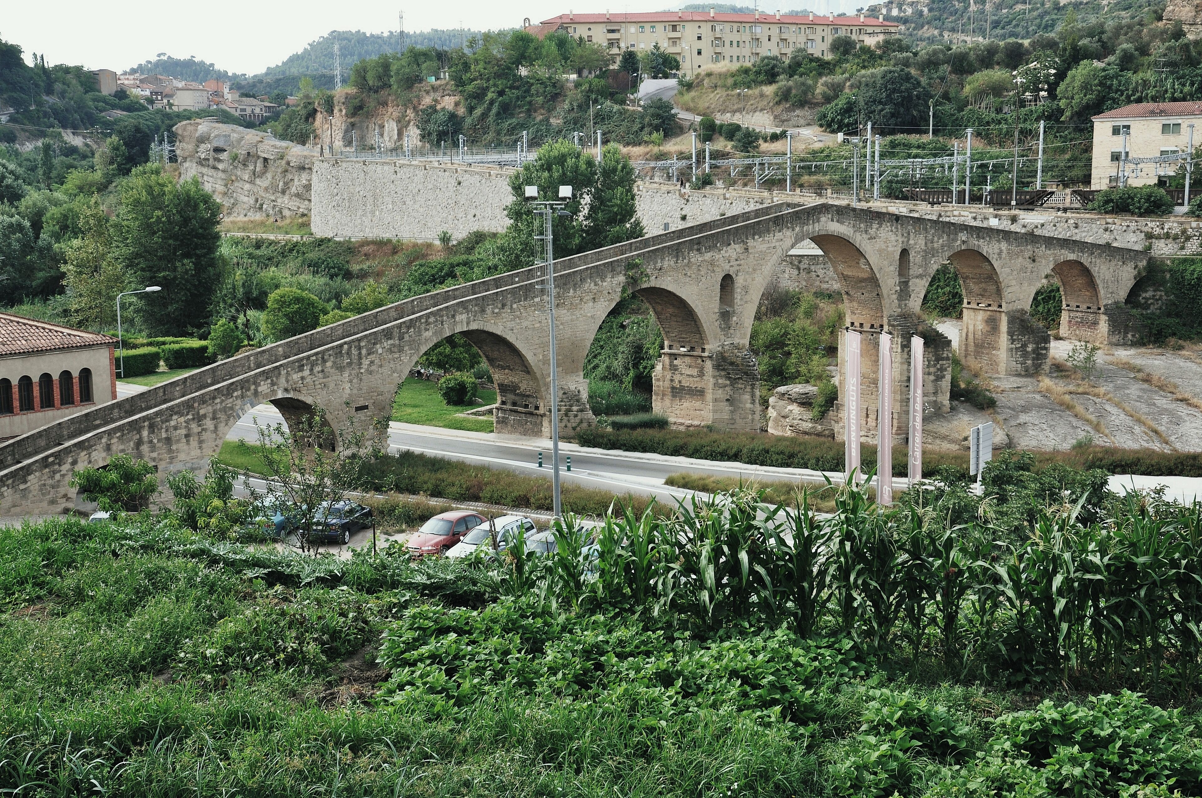 This is a photo of a monument indexed in the Spanish heritage register of Bienes de Interés Cultural under the reference ri-51-0001253.