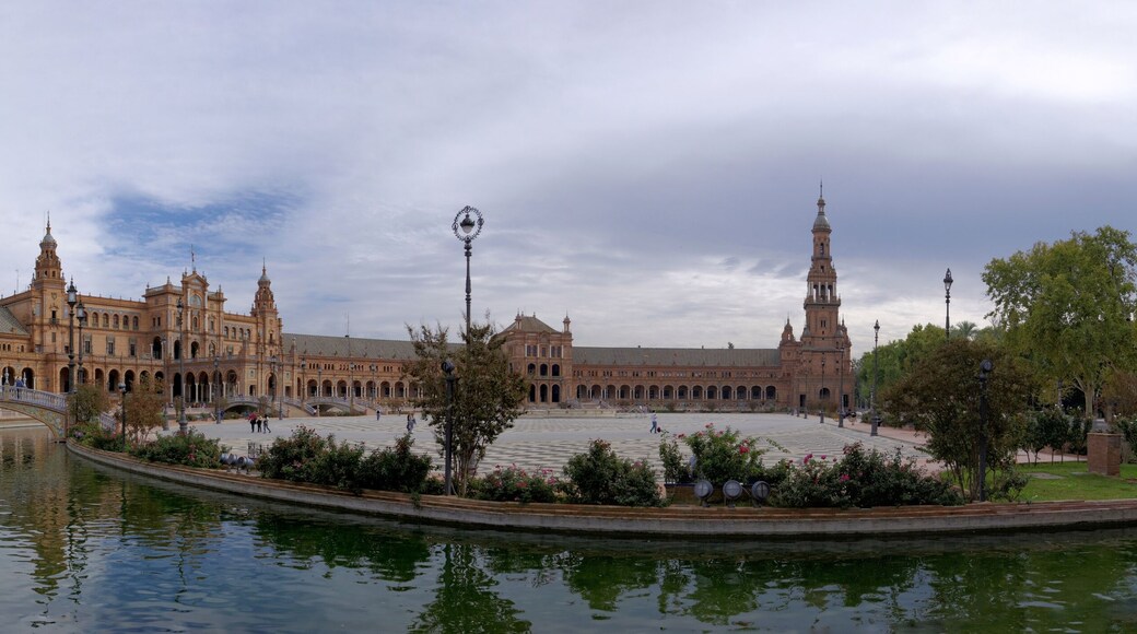 Spain, Seville, Plaza de España