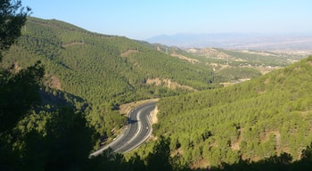 A-30 pasando por el puerto de La Cadena