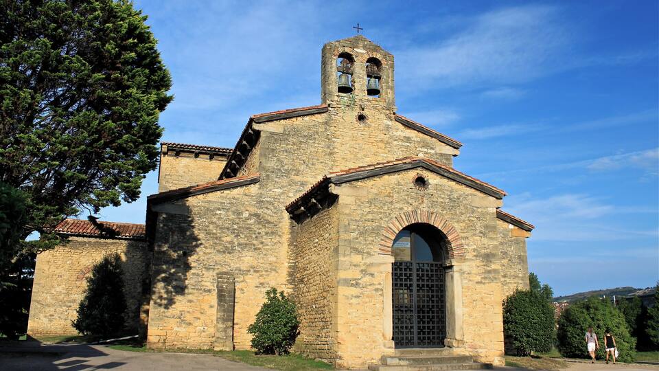 San Julián de los Prados (Oviedo)