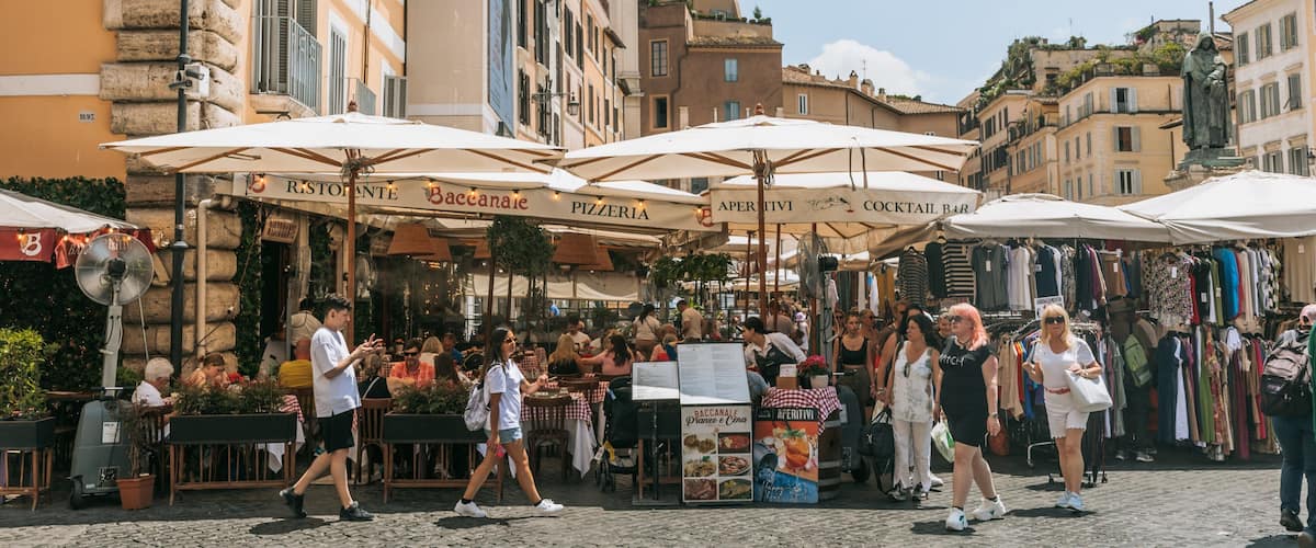 Rome City Centre featuring markets, a city and street scenes