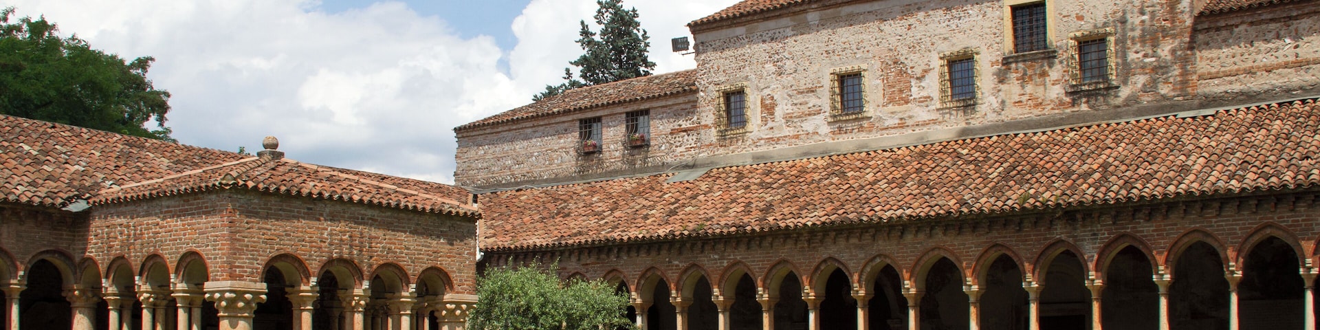 Ornate Romanesque Church built between 1120 - 38AD. The Cloisters were added between 1293 - 1313AD
