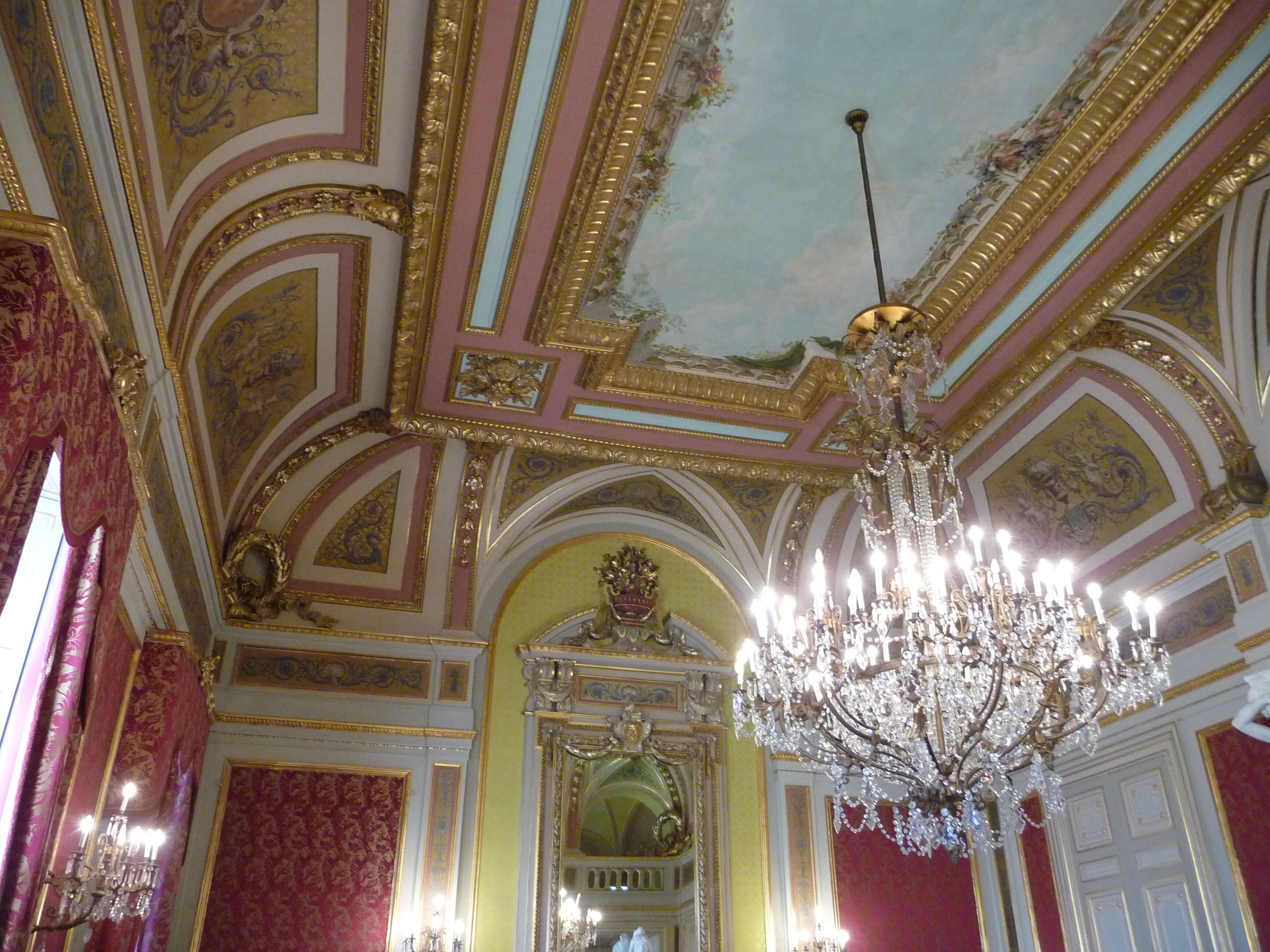 This building is indexed in the Base Mérimée, a database of architectural heritage maintained by the French Ministry of Culture, under the reference PA00103564 .