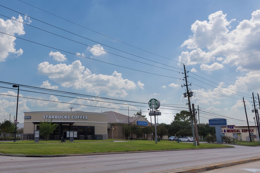 Houston_FM1960_553248633938962792_2