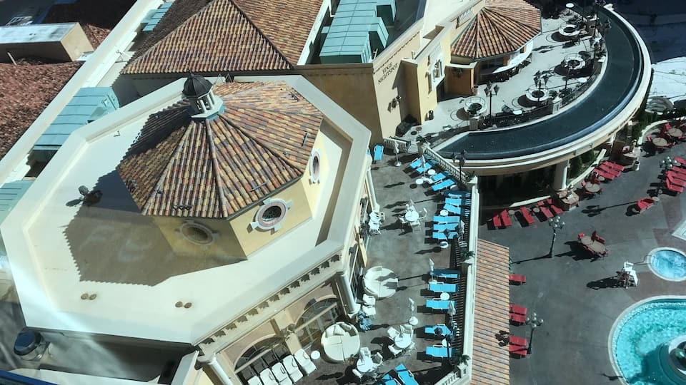 Gorgeous pools and lounges make Peppermill an oasis in the Nevada desert.