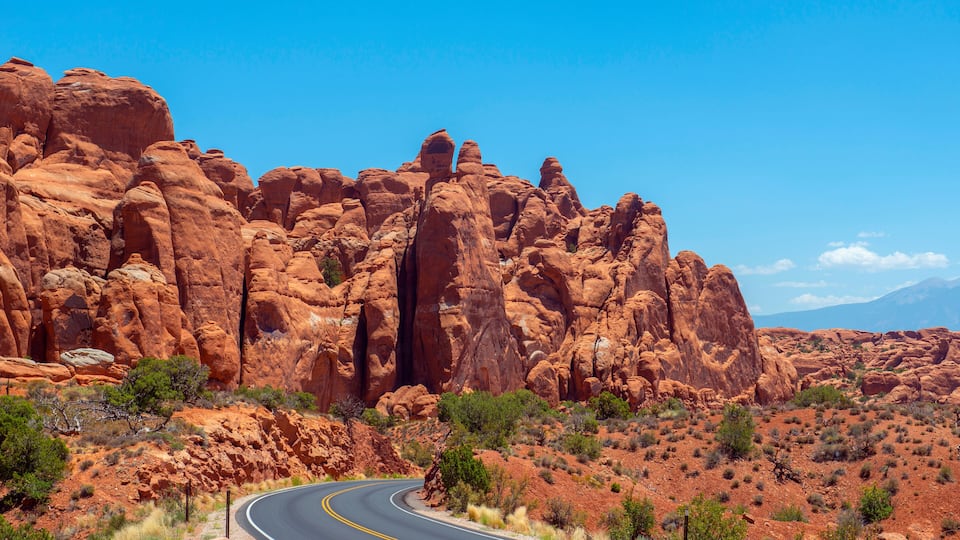 Mesa and Butte landscape near south of Sand Dune Arch in Arches National Park, Moab, Utah, USA.