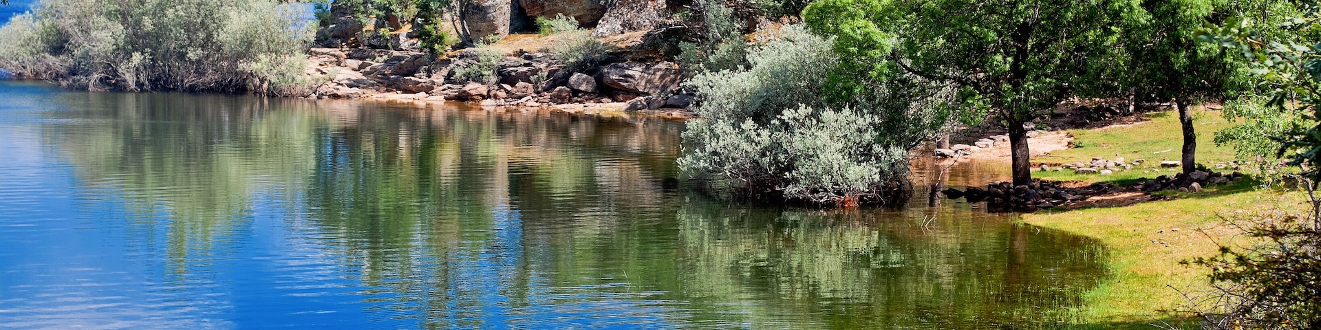 reservoir Pozo on river Diero, Vinuesa, Comarca de Pinares, Sori