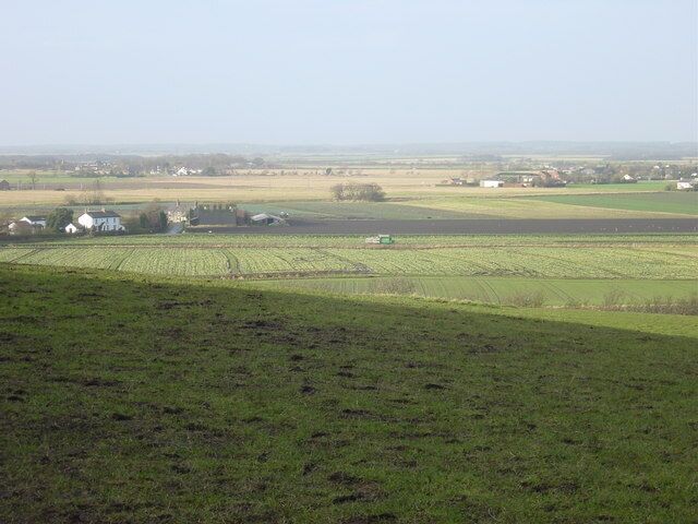Over the plain Looking across the West Lancashire Plain from the Clieves Hill ridge.