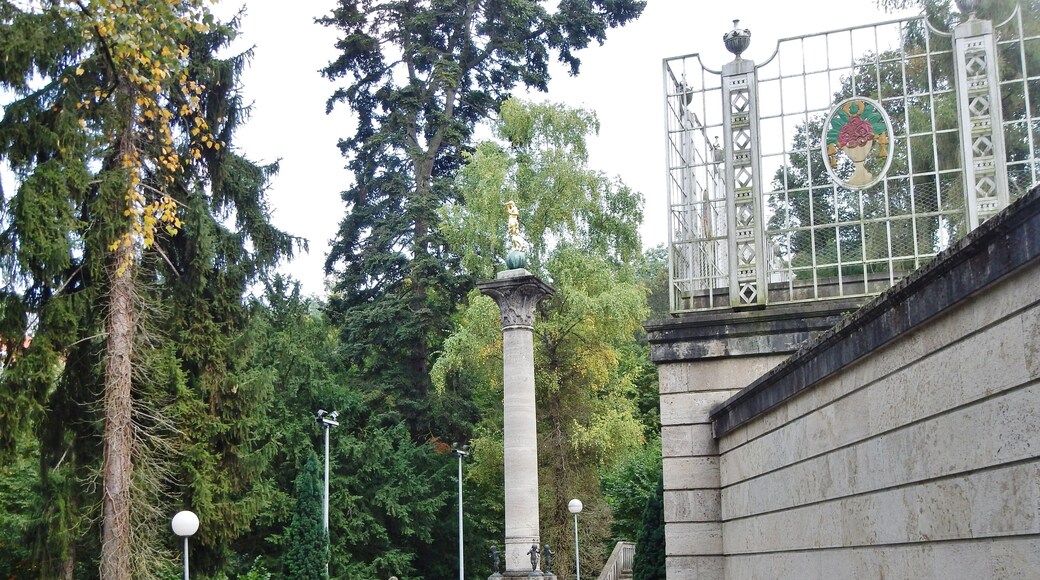 Auf dem Weg zum Teehaus