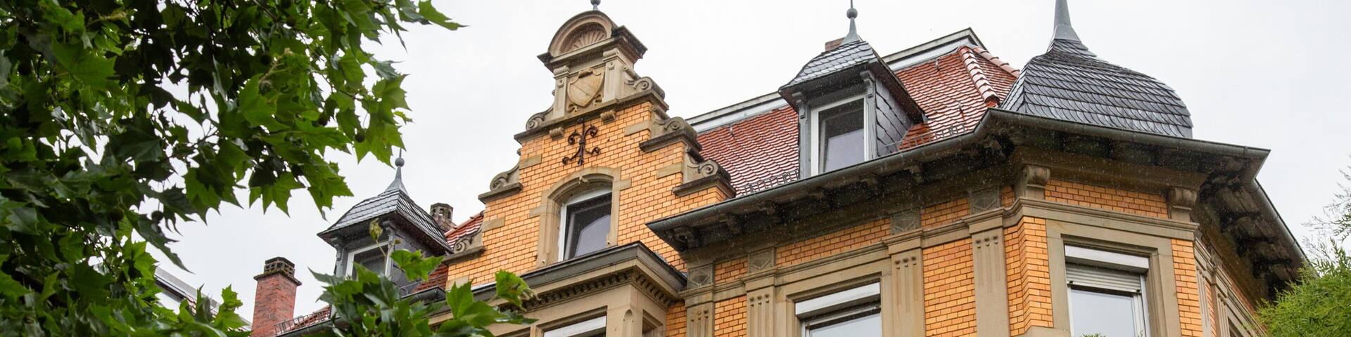 Stuttgart-Süd showing heritage elements