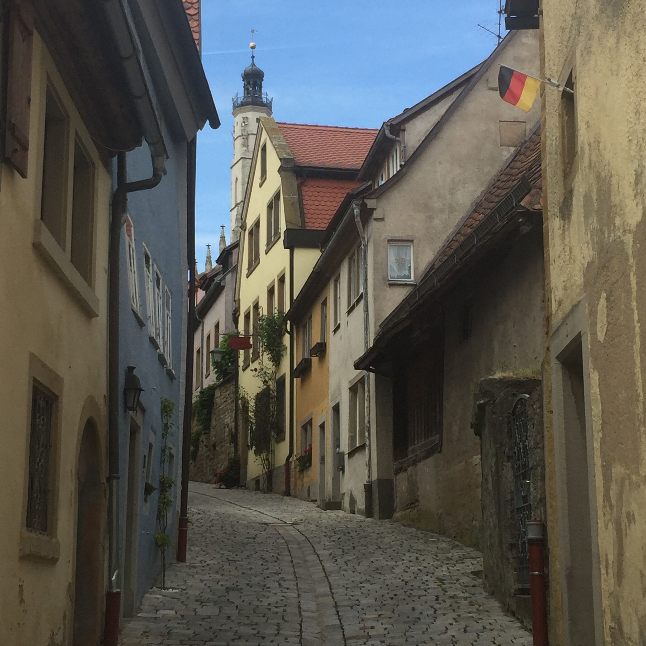 narrow cute paths everywhere!! #TakeAHike 