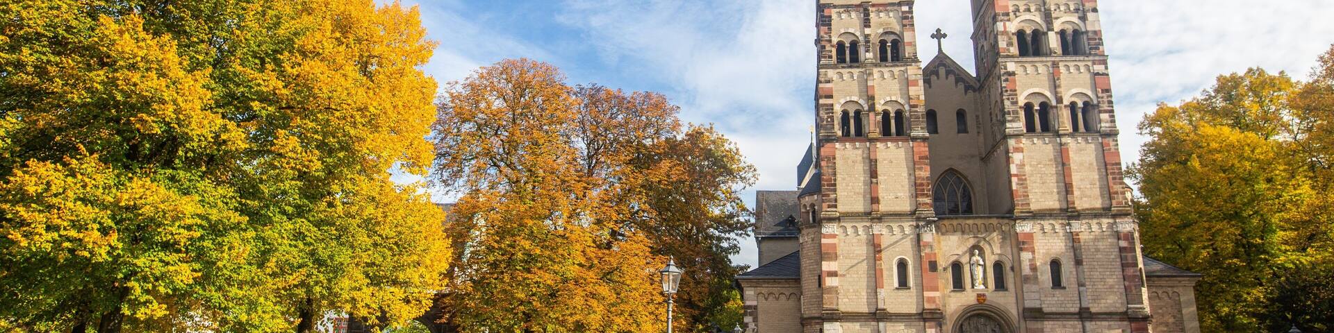 Altstadt Koblenz which includes heritage architecture