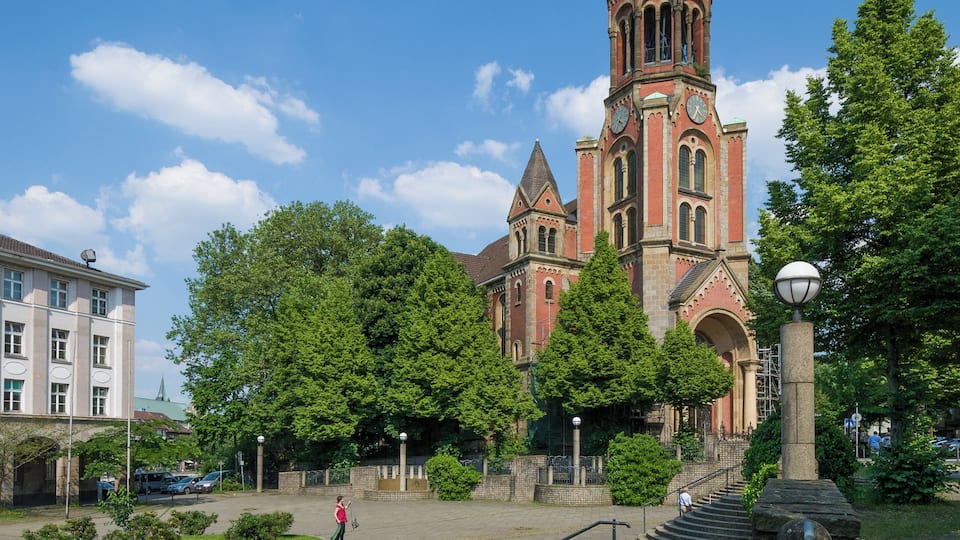 Protestant Church of the Cross (Kreuzeskirche) with square of Weber (Weberplatz)