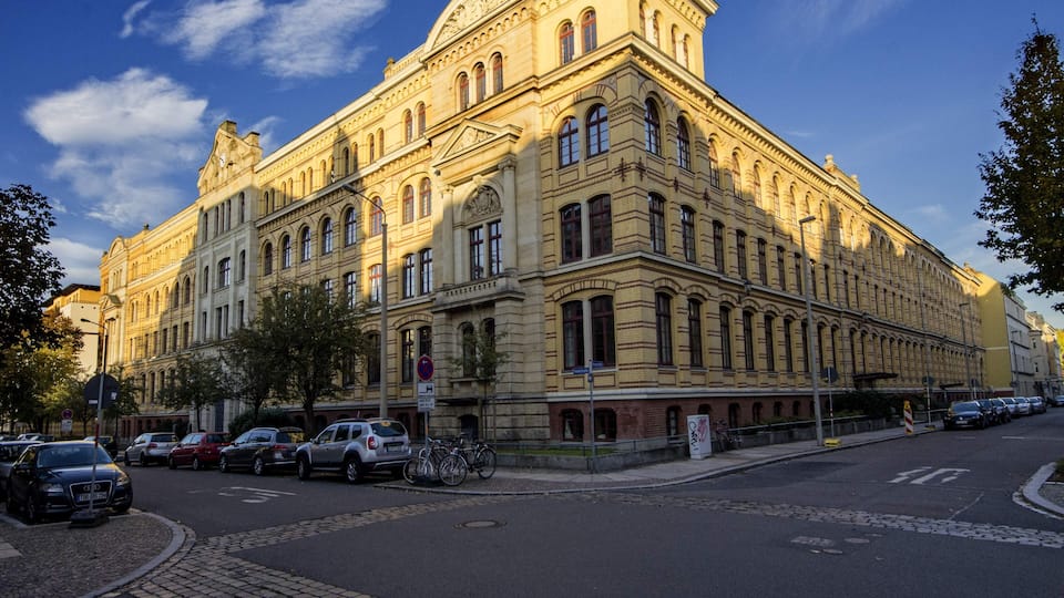 Gebäude Inselstraße, Ecke Kreuzstraße in Leipzig