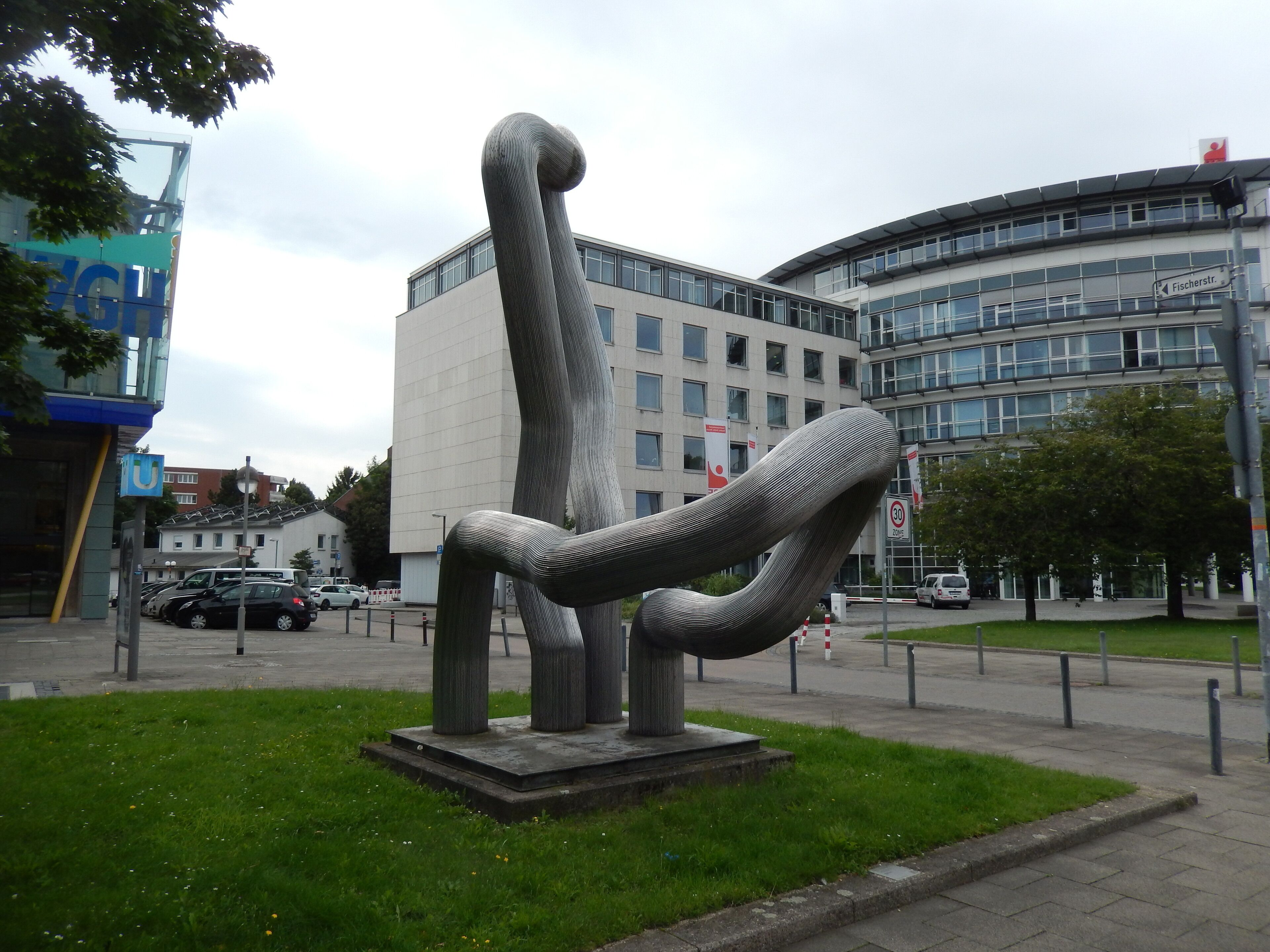 Skulptur "Genesis" am Königsworther Platz in Hannover