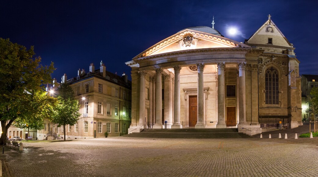 St Pierre Cathedral panoramic