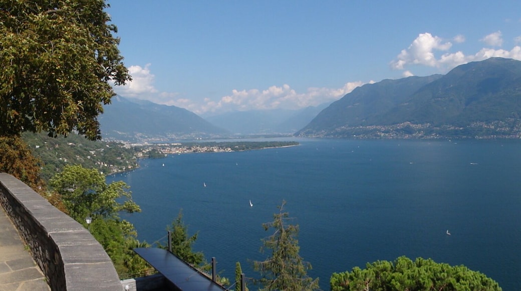 Schweiz - Ronco sopra Ascona (TI). Blick nach Süden auf den Lago Maggiore