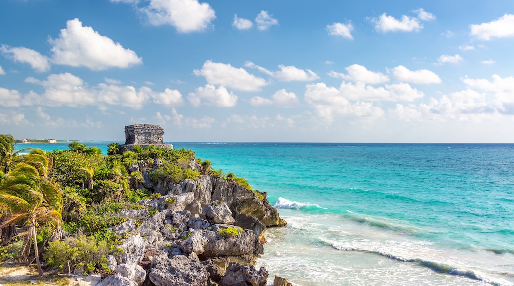Tulum Ruins and Caribbean Sea