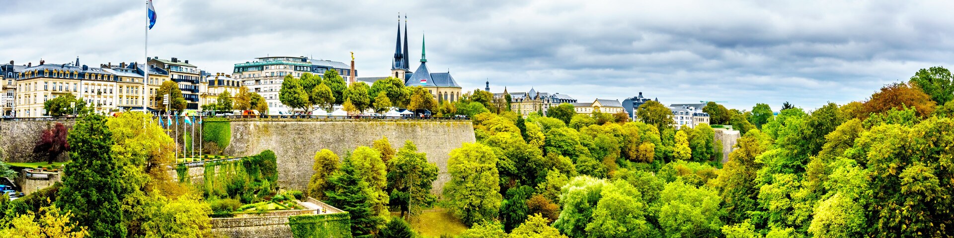 Vallé de la Pétrusse (Petrusse Park) viewed from the Adolphe Bridge in the city of Luxumbourg.