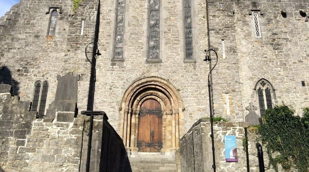 Check out the old tombs near the south entrance.