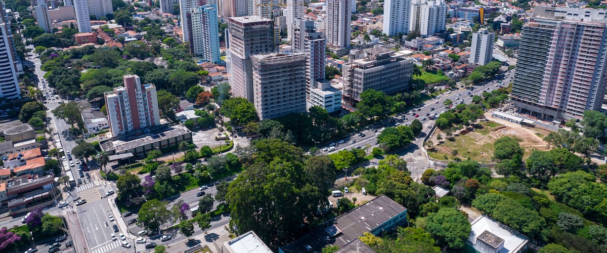 Aerial view of the city of São Paulo, Brazil.
In the neighborhood of Vila Clementino, Jabaquara. Aerial drone photo. Avenida 23 de Maio in the background. Many residential buildings under construction