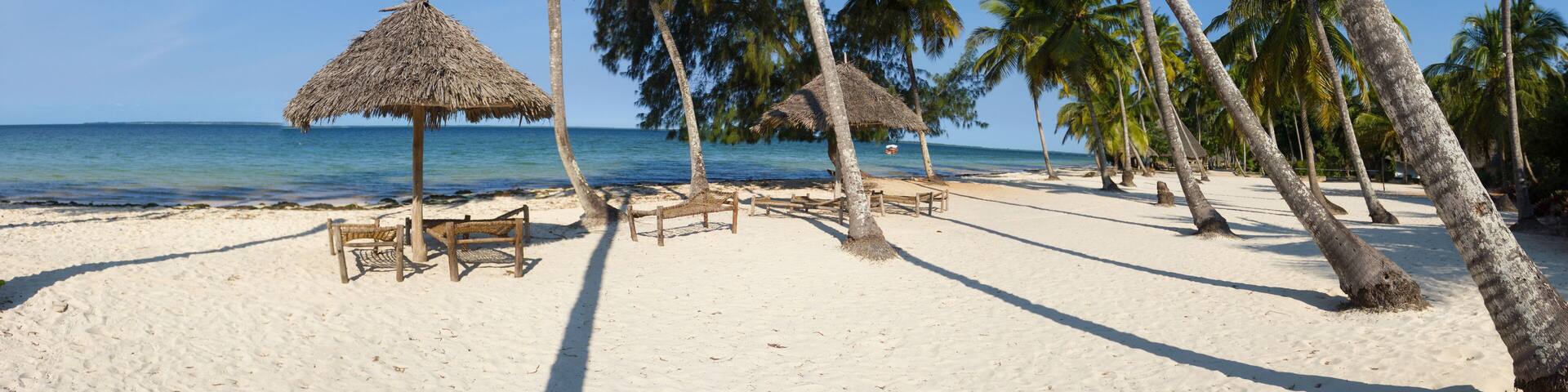 Plage de sable blanc de zanzibar