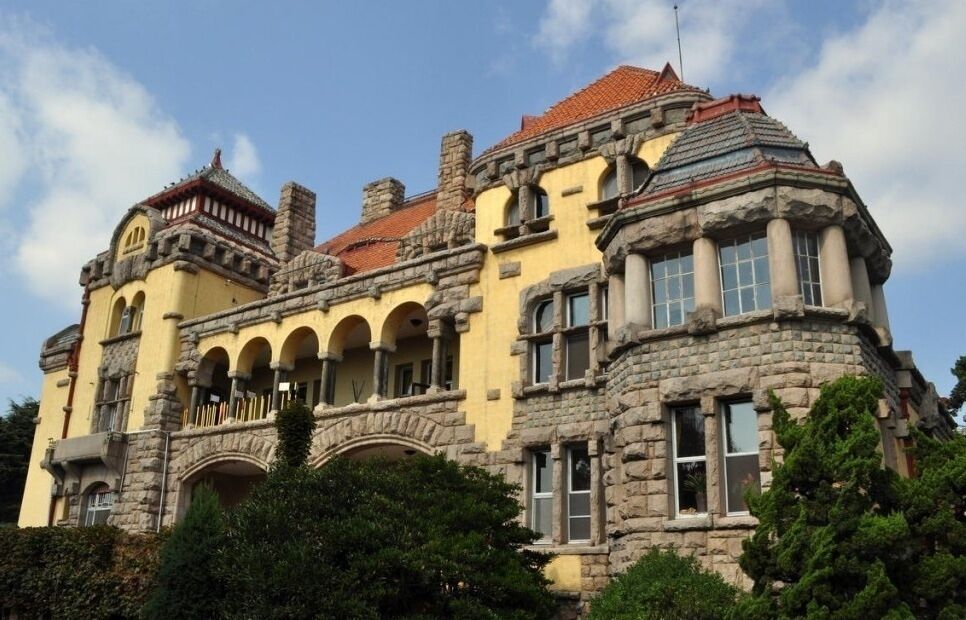 Qingdao Governor’s Mansion: Built in 1903 at a cost of 2.5 million tears of silver and used by Mao Zedong in 1958. The Governor’s Mansion has thirty rooms each with individual unique fireplaces and distinct style. The Guest House is now a museum and hotel hosting different art exhibitions annually. Qingdao History: The brief German occupation (15 years) gave Qingdao its unique European architecture that can be seen in majestic buildings such as former residence of the German Governor (aka Qingdao Guest House). It was one of a few buildings not damaged during cultural revolution.