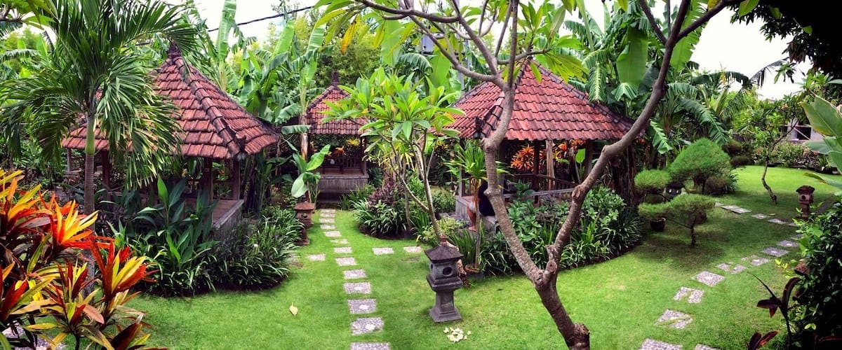 Truly local Balinese food with local price. It is so cheap compared to all the restaurants around its area. The place is lovely and the location is perfect. In the center of Seminyak area. 
By the way, it should be "Ibu Mangku".