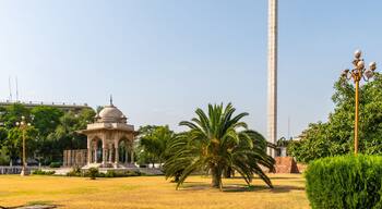 Lahore Charing Cross 57