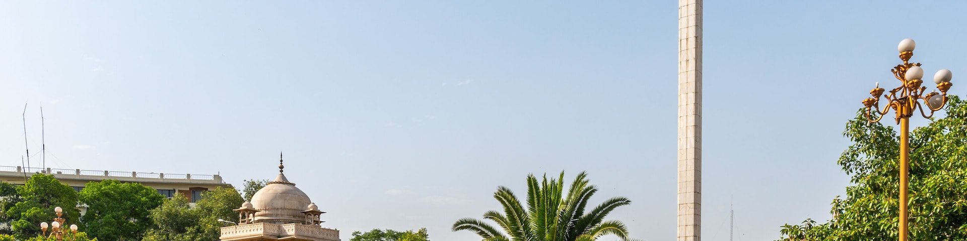 Lahore Charing Cross 57