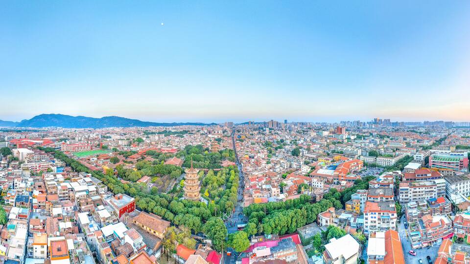 Aerial photography of Quanzhou West Street and Kaiyuan Temple in Licheng District, Quanzhou City, Fujian Province, China